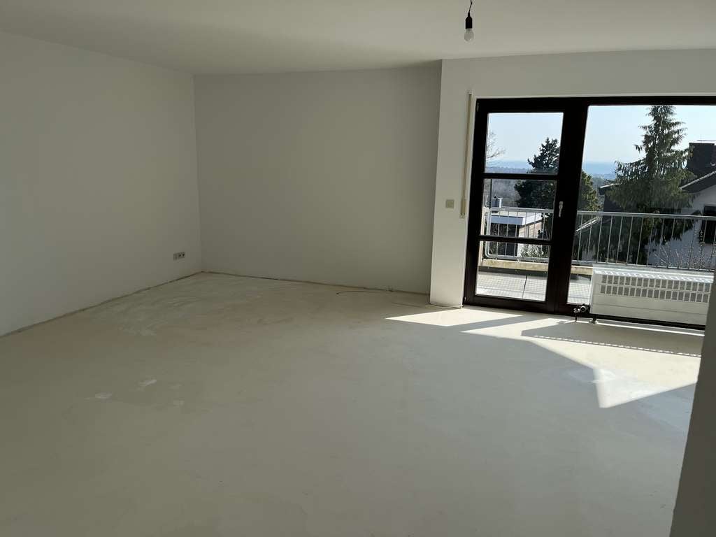 Immobilie in Schlangenbad - Attraktive 4,5-Zimmer Maisonette im Rhein-Main Gebiet / Ohne Maklergebühr - Bild 2