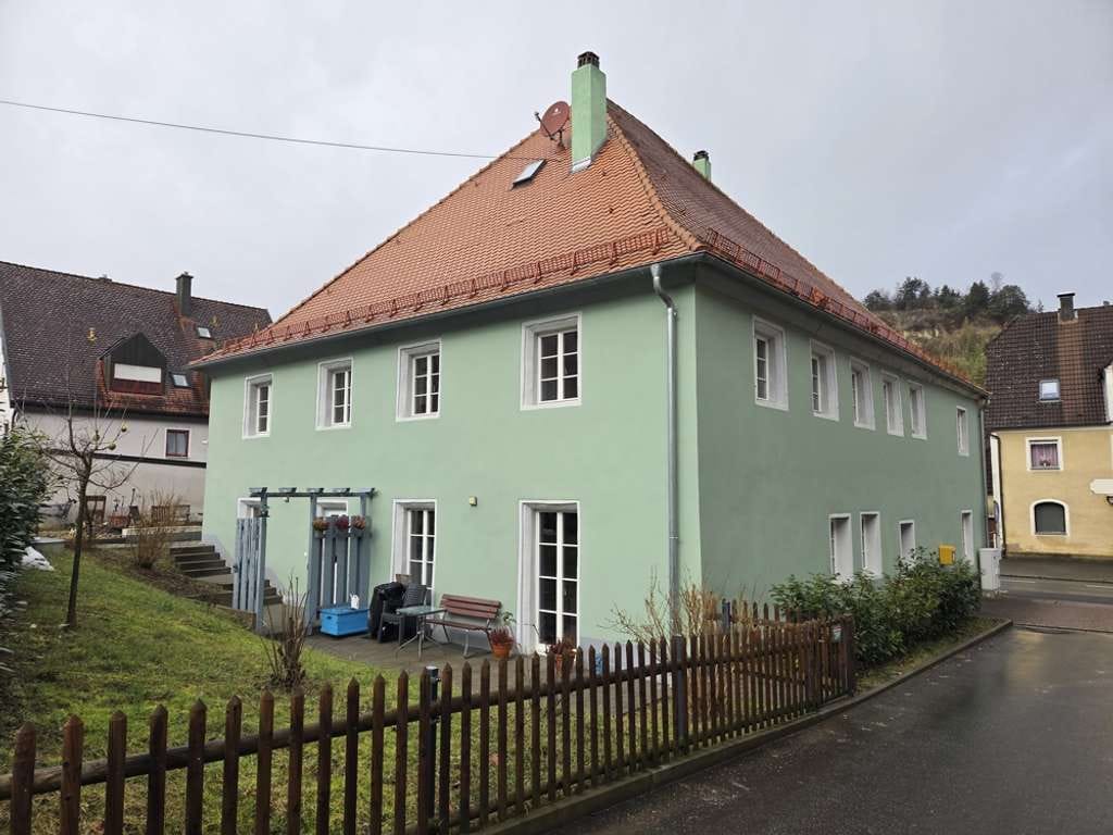 Immobilie in Pommelsbrunn - ** HISTORIE trifft MODERNE ** generalsaniertes Denkmalobjekt mit 5 Wohnungen ** - Bild 1