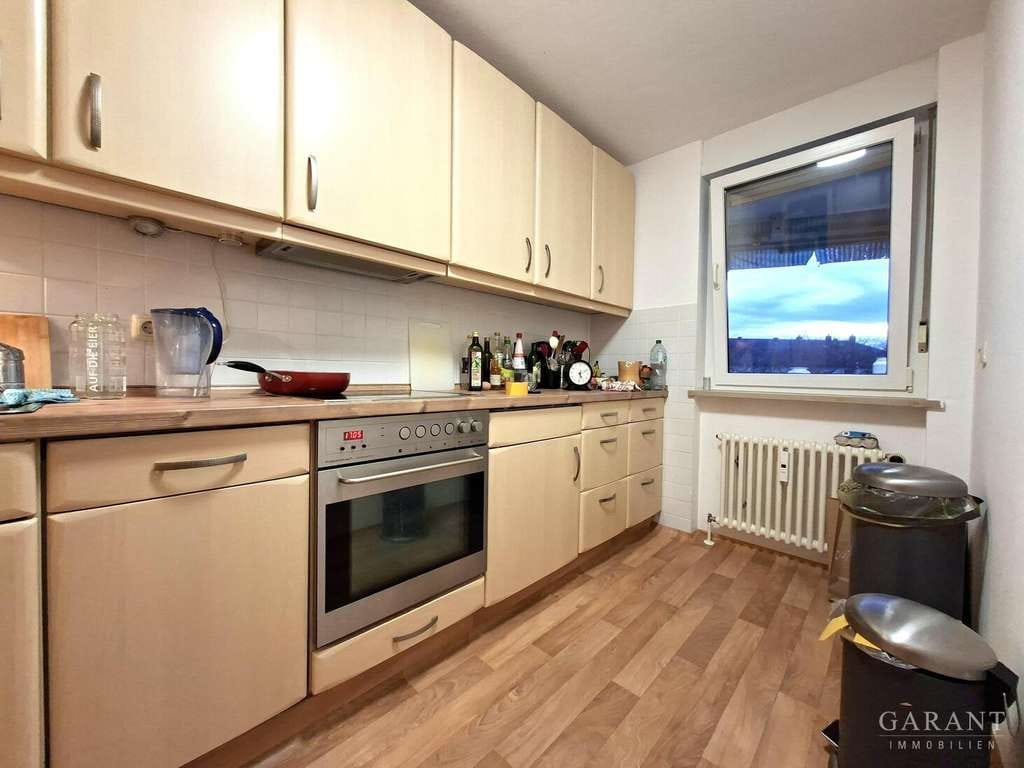 Immobilie in Unterföhring - Stilvolle 3 Zimmer-Wohnung mit Garagenplatz in Unterföhring - Kapitalanlage mit Potenzial - Bild 3