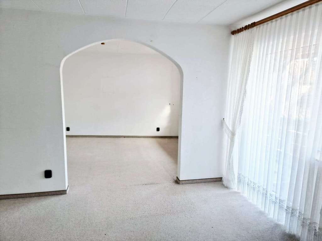 Immobilie in Pfungstadt - Ein Zuhause mit Potenzial: 1- bis 2-Familienhaus in Pfungstadt - Bild 2