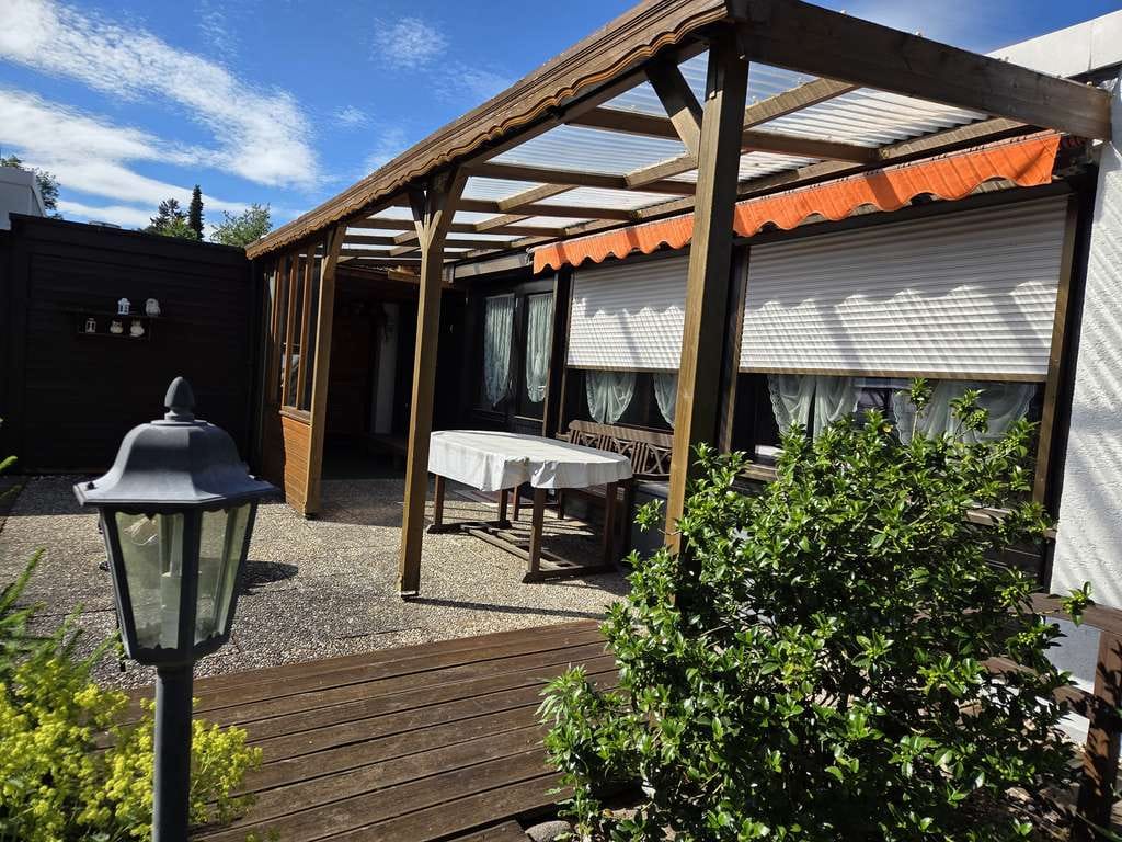 Immobilie in Neuhausen - Kompakter Bungalow in Neuhausen: Leben wo andere Urlaub machen - Bild 0