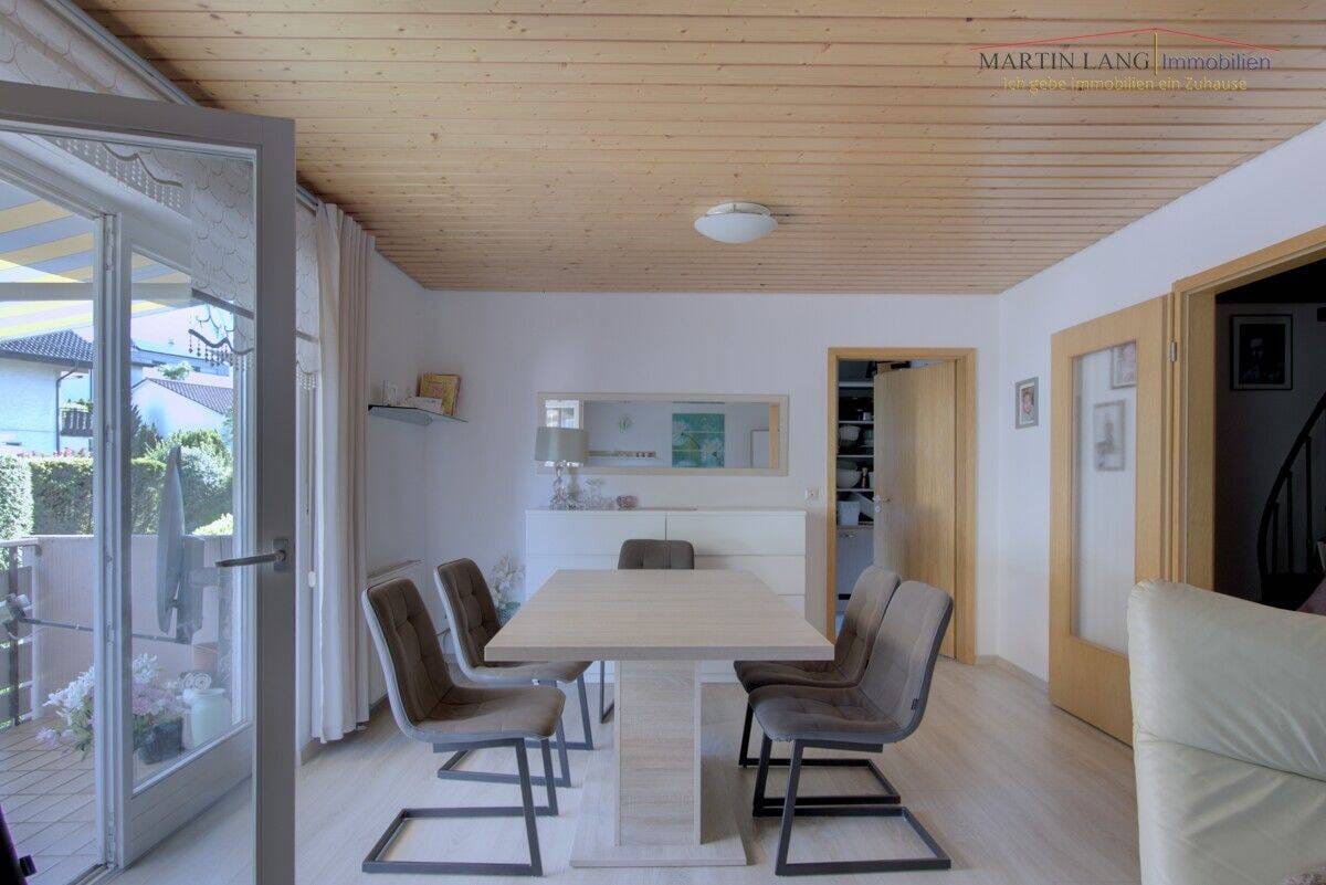 Immobilie in Beilstein - CHARMANTE 4-ZI. MAISONETTEWOHNUNG MIT 2 STELLPLÄTZEN IN RUHIGER LAGE - Bild 2
