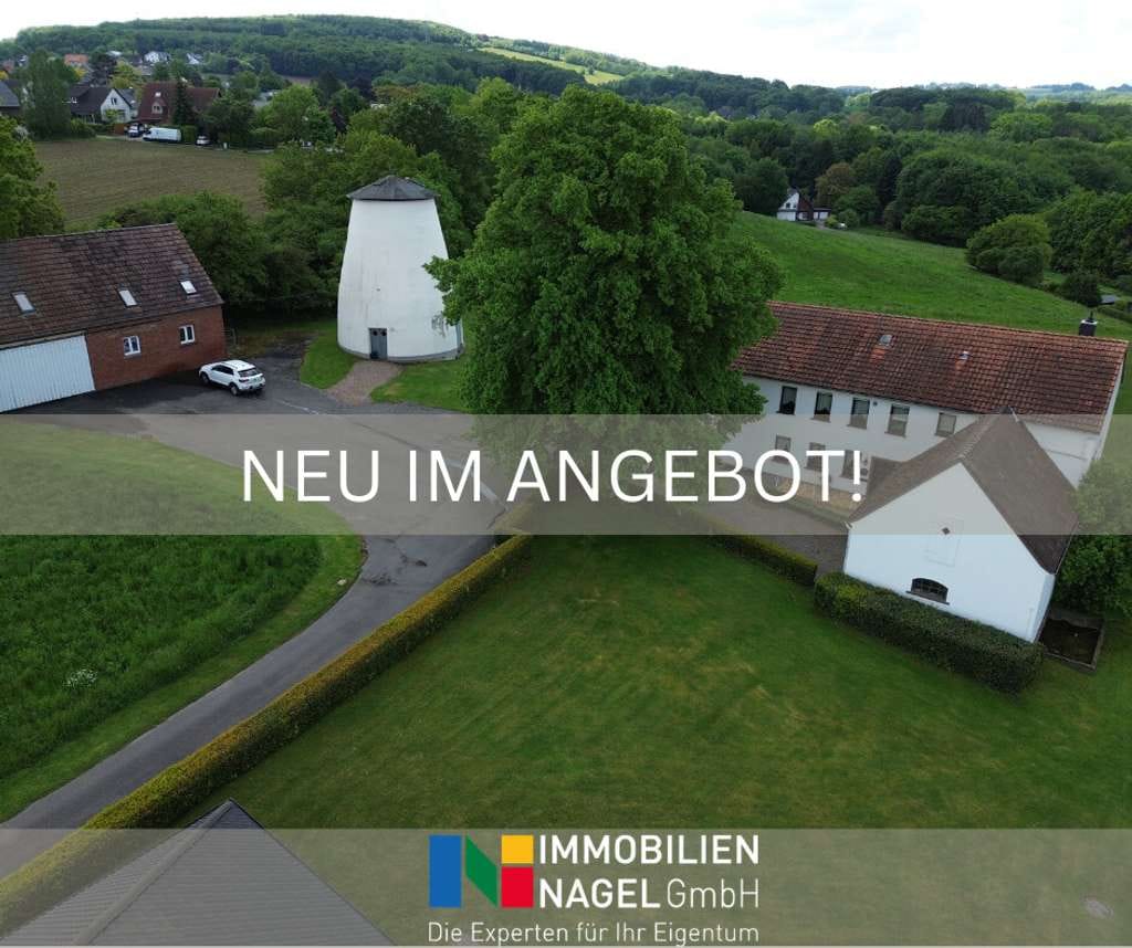 Immobilie in Bad Oeynhausen - Charmantes Ein- bis Zweifamilienhaus mit Lagerflächen & vielseitigem Entwicklungspotenzial - Bild 1