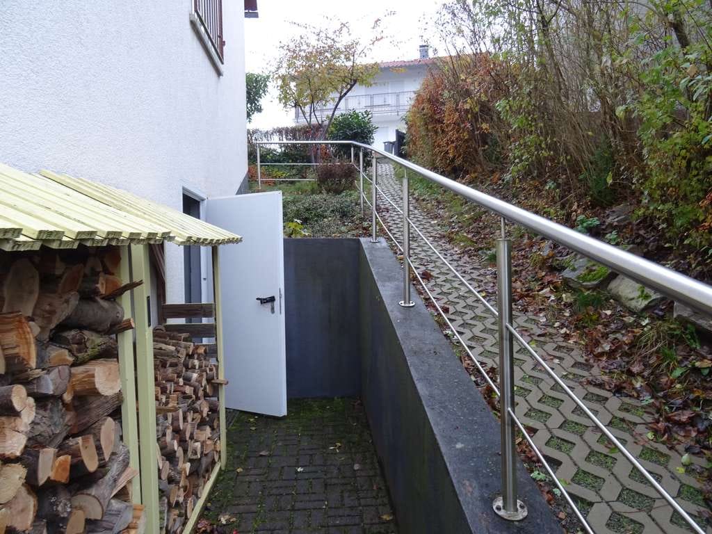 Immobilie in Gersfeld - Freistehendes Zweifamilienhaus mit ELW in Top-Lage in Gersfeld zu verkaufen - Bild 3