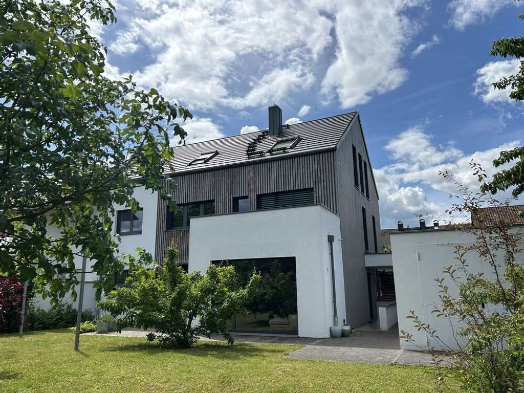 Immobilie in Kleinwallstadt - Herrliche Traumoase: neuwertig, stilvoll und exklusiv Wohnen! - Bild 0