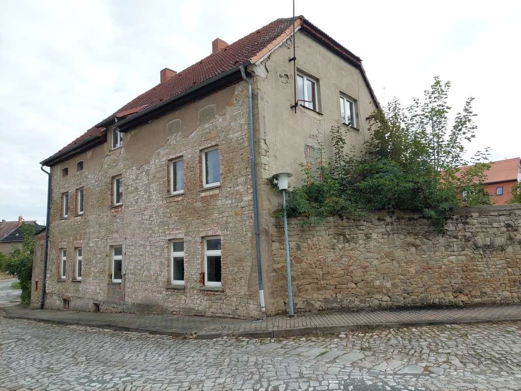Immobilie in Giersleben - Solides Bauernhaus für Macher im Salzlandkreis in Giersleben - Bild 0