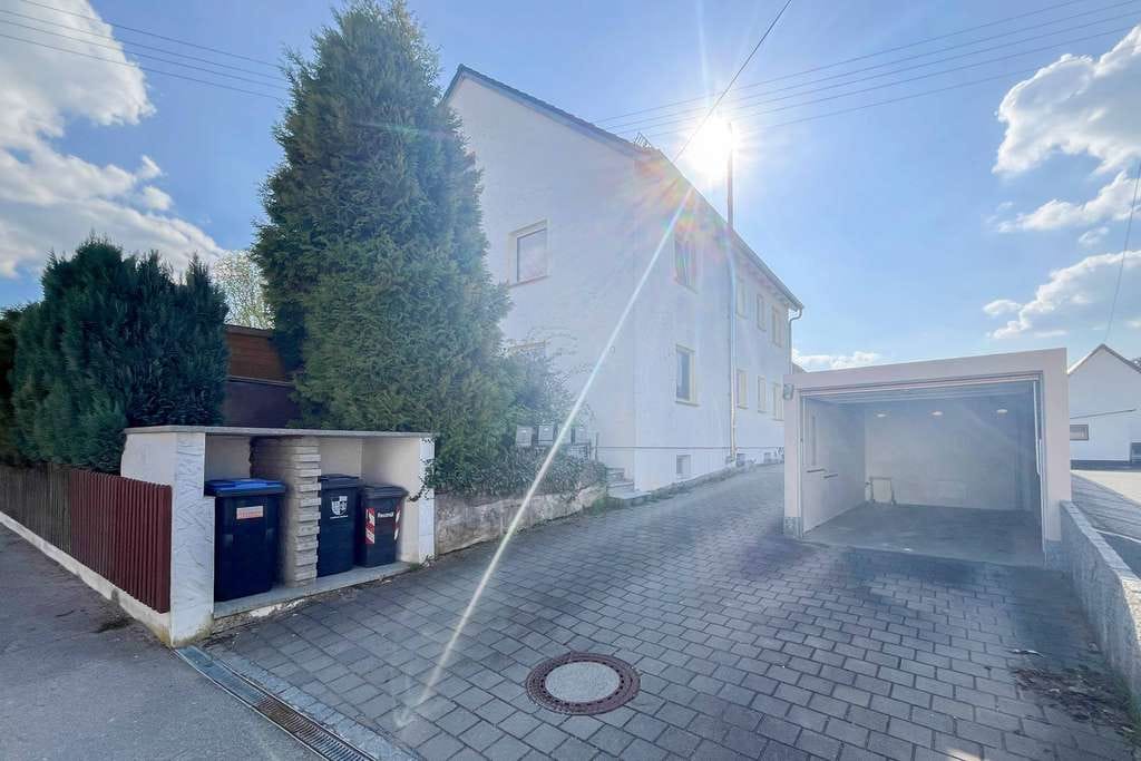 Immobilie in Heretsried - Kapitalanleger aufgepasst - 5% Rendite - DG Wohnung im schönen Reutern bei Welden - Bild 0