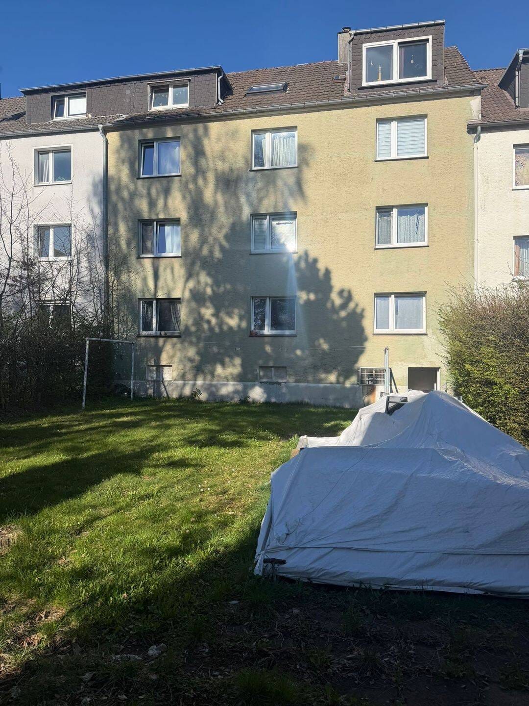 Immobilie in Lüdenscheid - 4- Familienhaus mit großem Garten am Buckesfeld - Bild 0