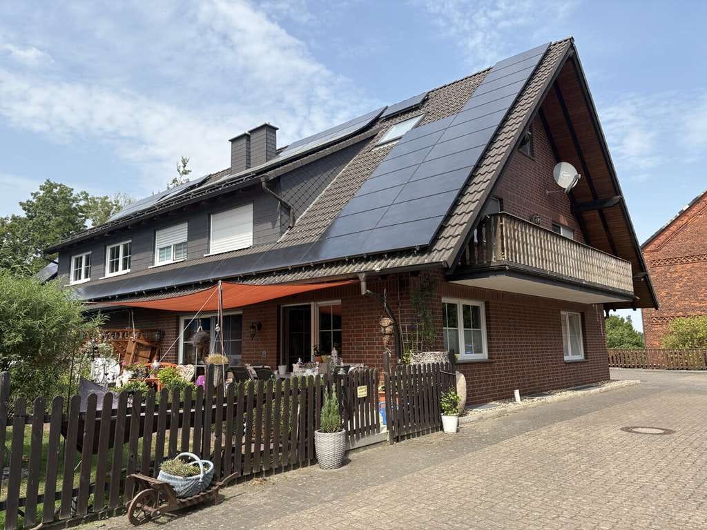Immobilie in Hülsede - KARSTEN IMMOBILIEN ermöglicht Ihnen: Ihre eigene Wohlfühloase im Grünen von Hülsede - Bild 0