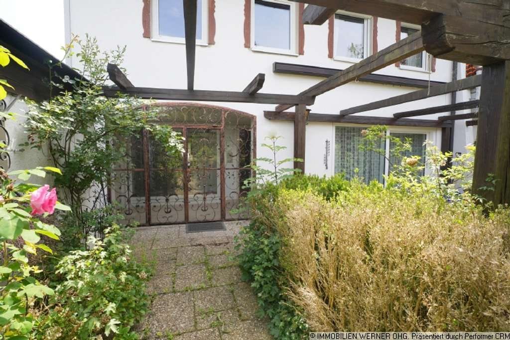 Immobilie in Riedering - ***Ihr neues Projekt? EFH mit ELW auf schönem Grundstück in Riedering/ Neukirchen*** - Bild 3