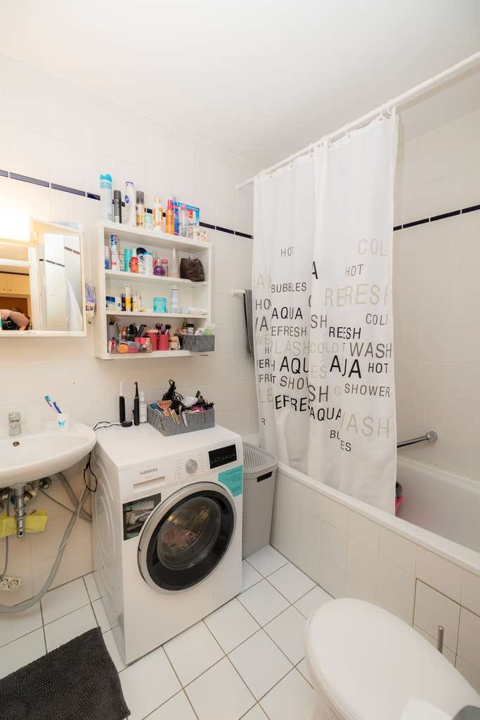 Immobilie in Aschheim - Zentrale Lage mit Privatsphäre: Flexibles 3,5- Zimmer-Wunder mit uneinsehbarer Dachterrasse - Bild 4