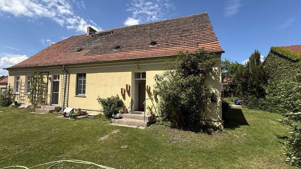 Immobilie in Groß Kreutz (Havel) - Leben in einer alten Schule auf 1.492 qm großem Grundstück - Bild 3