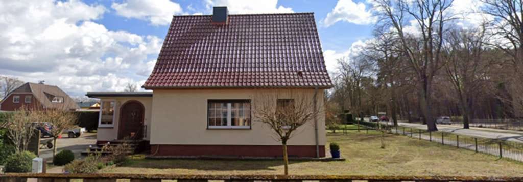 Immobilie in Lübtheen - Einziehen und Wohlfühlen! Wohnen auf großem Grundstück in zentraler Lage - Bild 2