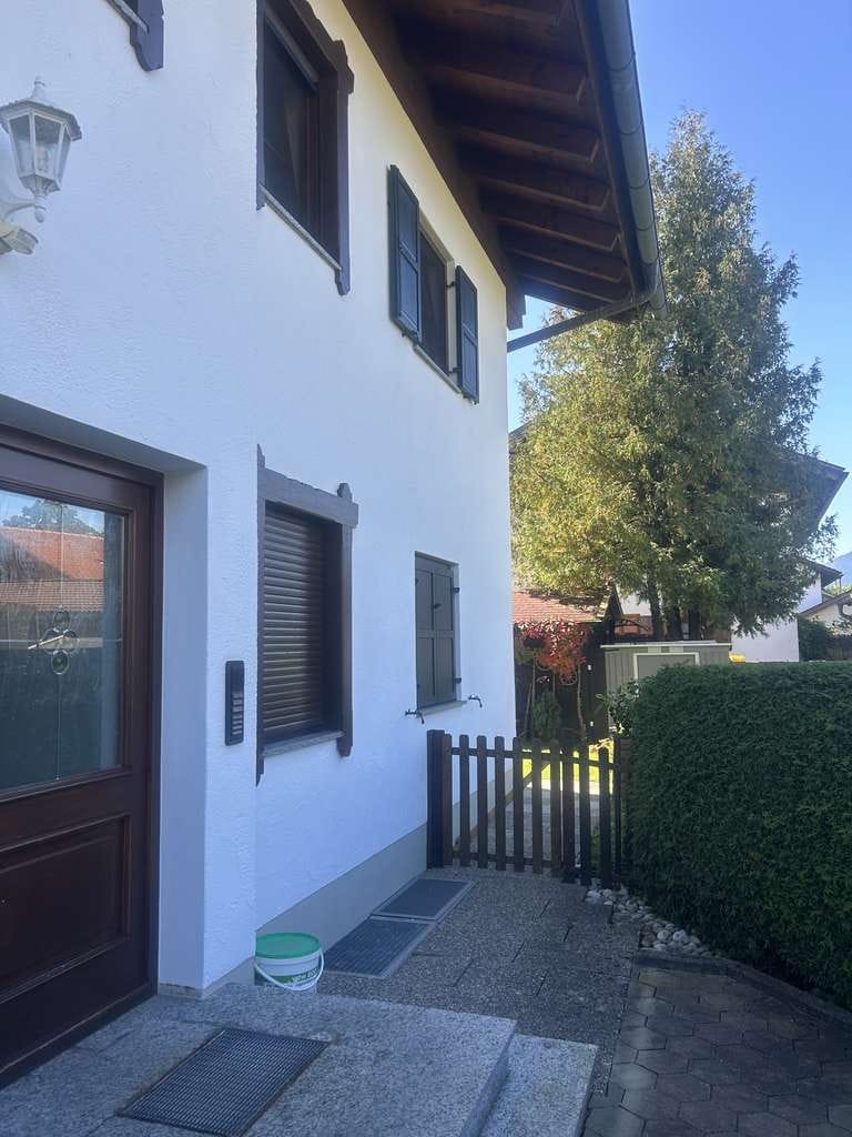 Immobilie in Ohlstadt - 3-Zimmer EG-Wohnung mit großen Garten und Hobbyraum - Bild 2