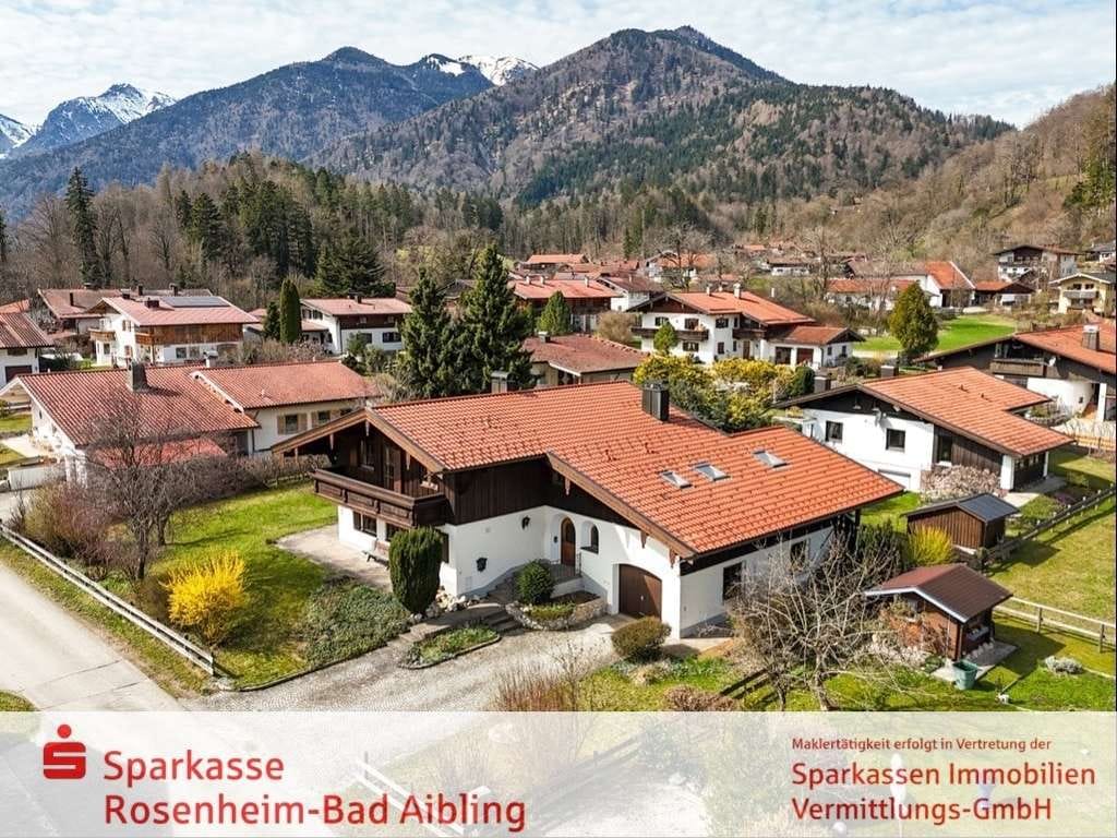 Immobilie in Schleching - Landhaus mitten in den Bergen! - Bild 1