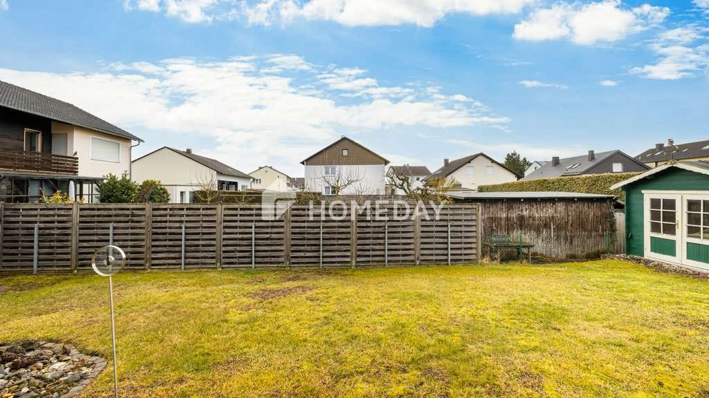 Immobilie in Großmehring - Großzügiges Einfamilienhaus mit Gewerbeeinheit, Sauna und Doppelgarage in ruhiger Lage
 - Bild 4