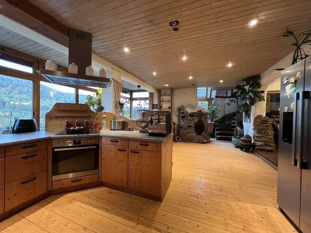Immobilie in Gemünden am Main - Attraktives Immobilienangebot: Zwei Wohnhäuser mit Panorama! - Bild 2
