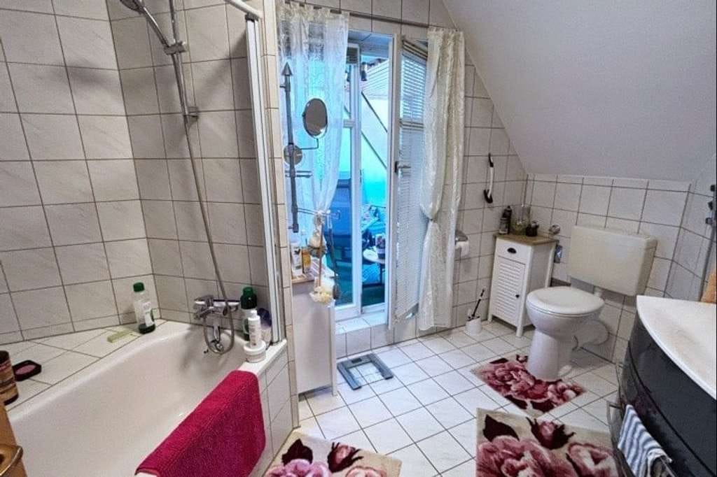 Immobilie in Hersbruck - Großzügige 3,5-Zi.-ETW in zentraler Lage von Hersbruck! - Bild 3