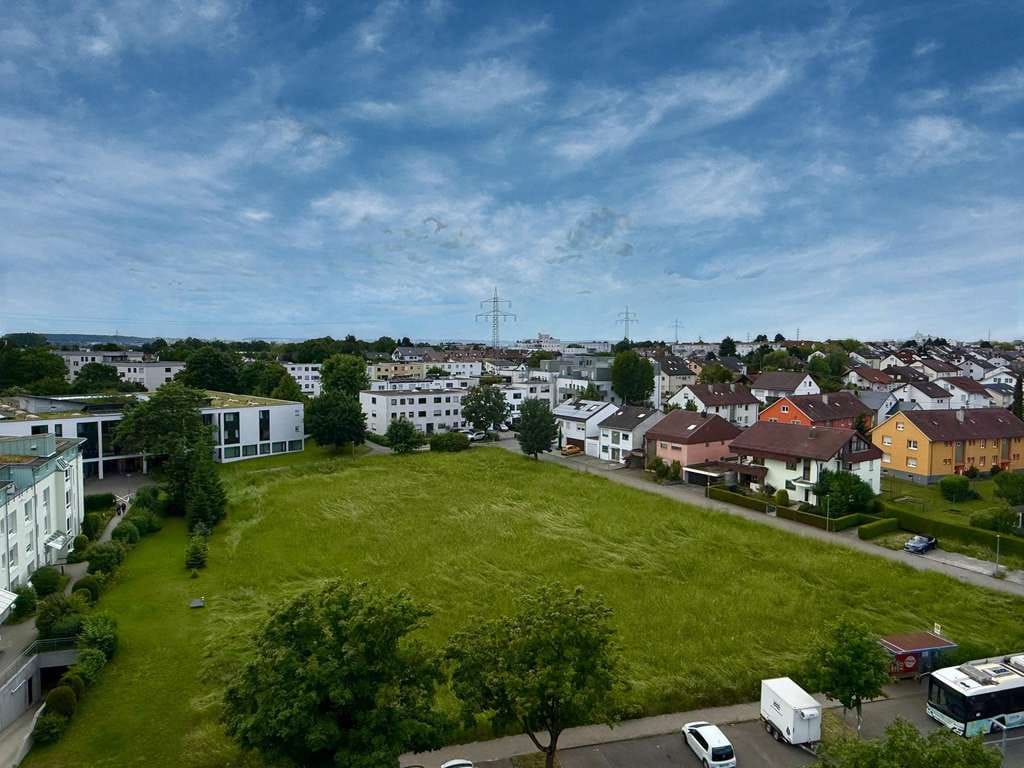 Immobilie in Esslingen am Neckar - 1 Zi. ETW mit Balkon & TG-Stellplatz - Bild 1