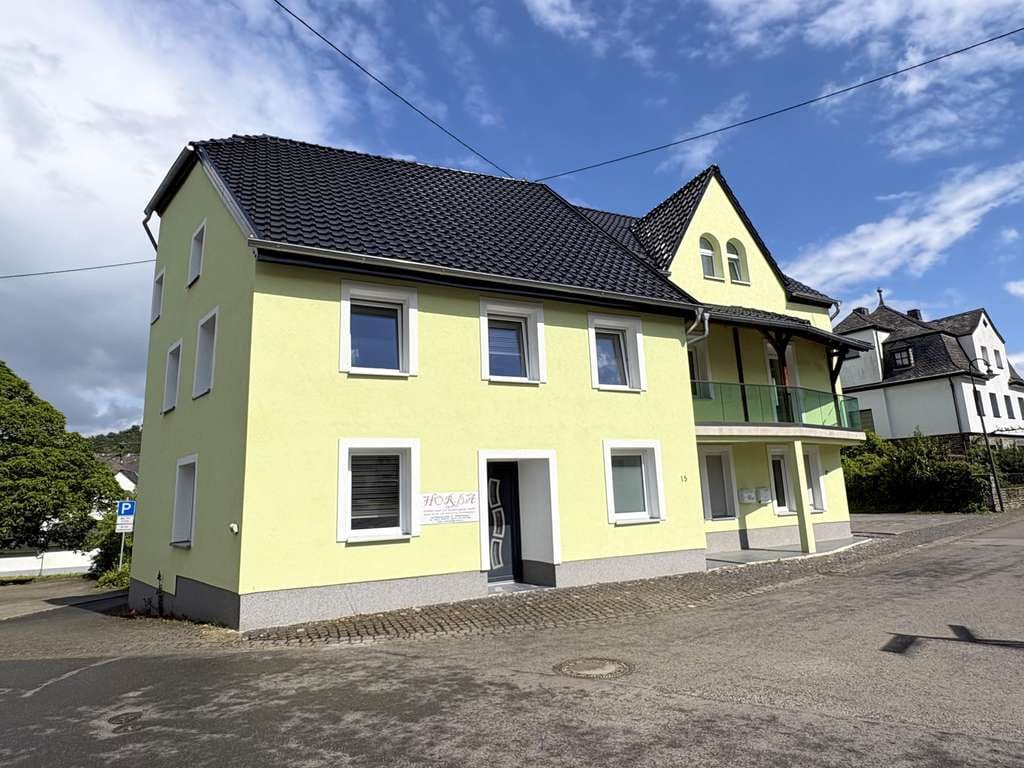 Immobilie in Piesport - Kernsaniertes Wohnhaus mit acht Einheiten - Bild 1
