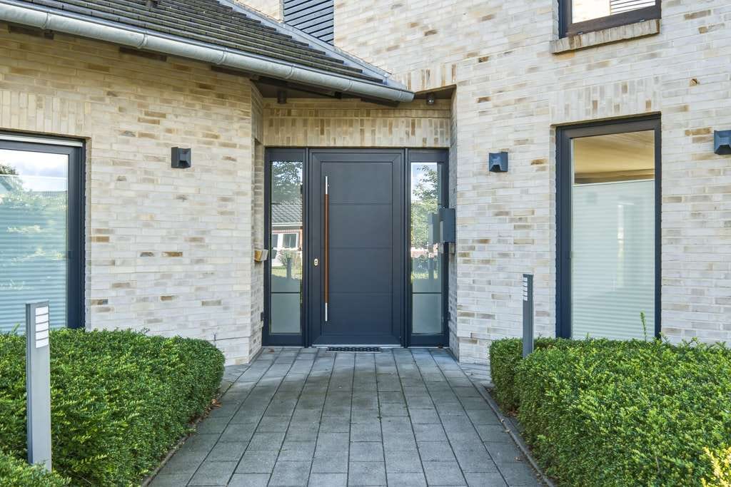 Immobilie in Tarp - Exklusives Einfamilienhaus mit Ausbaureserve und über 1.000 m² Grundstück in Tarp - Bild 2