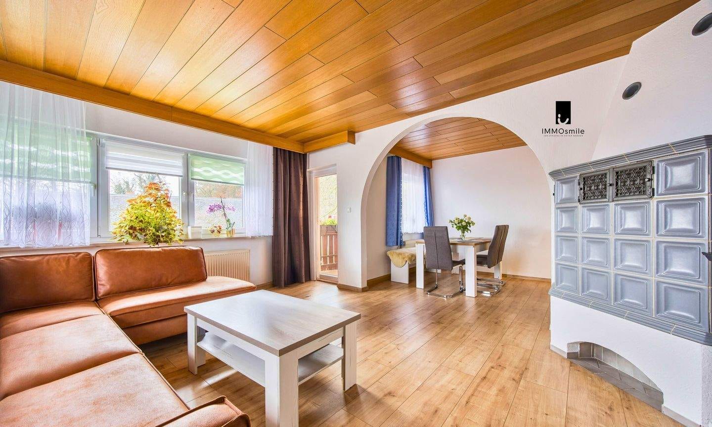 Immobilie in Winkelhaid - Gepflegte Etagenwohnung mit Gartenanteil und Balkon in schöner Südausrichtung - Bild 0