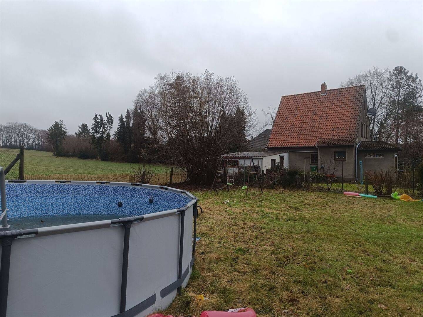 Immobilie in Schwanewede - Schönes Zweifamiliehaus mit großem Grundstück in Schwanewede - Bild 2