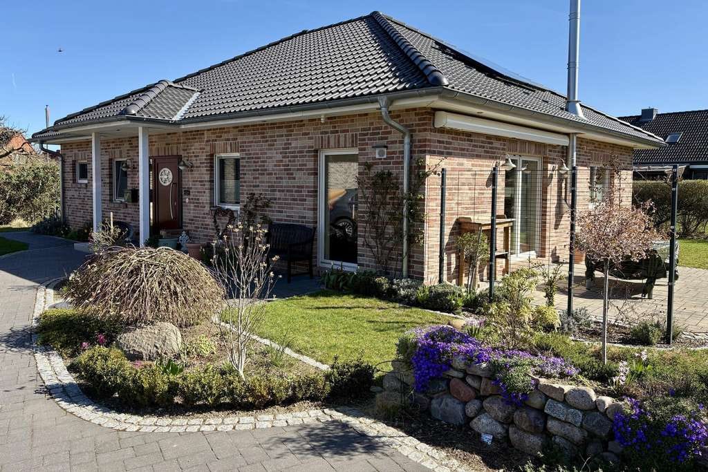 Immobilie in Bälau - Wohn(t)raum auf einer Ebene ! - Bild 0