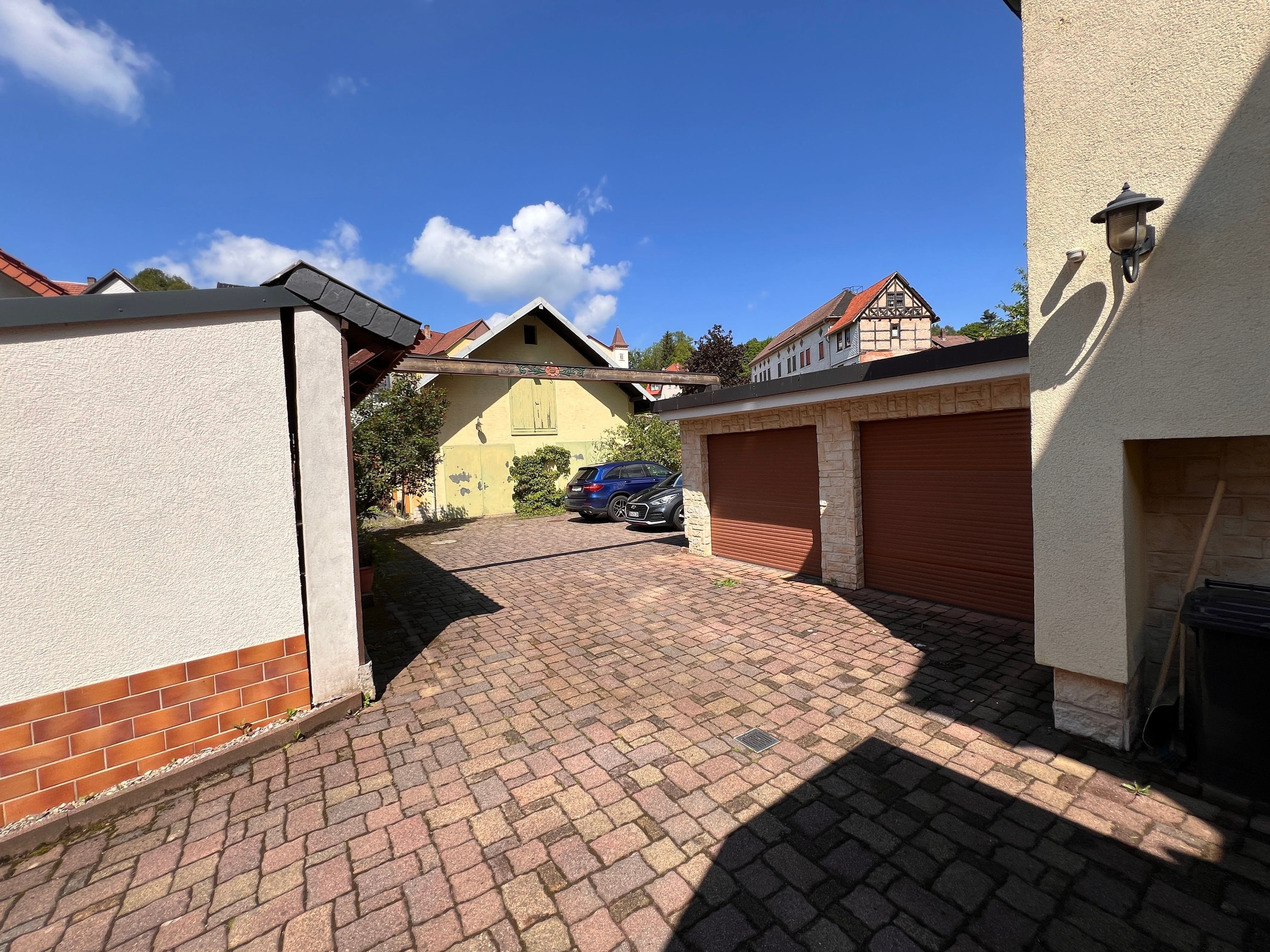Immobilie in Floh-Seligenthal - Großzügiges Wohnhaus mit massiven Nebengebäude - Bild 3