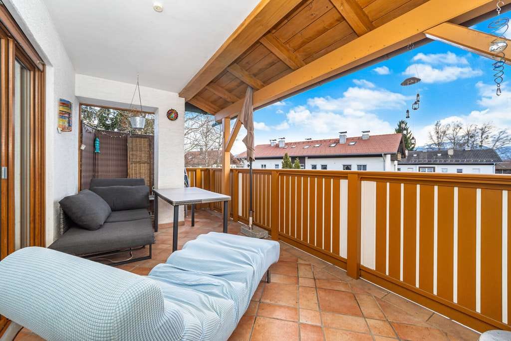 Immobilie in Bad Heilbrunn - Freiraum mit Alpenkulisse – großzügige Haus-in-Haus-Wohnung in ruhiger Lage von Hohenbirken - Bild 3