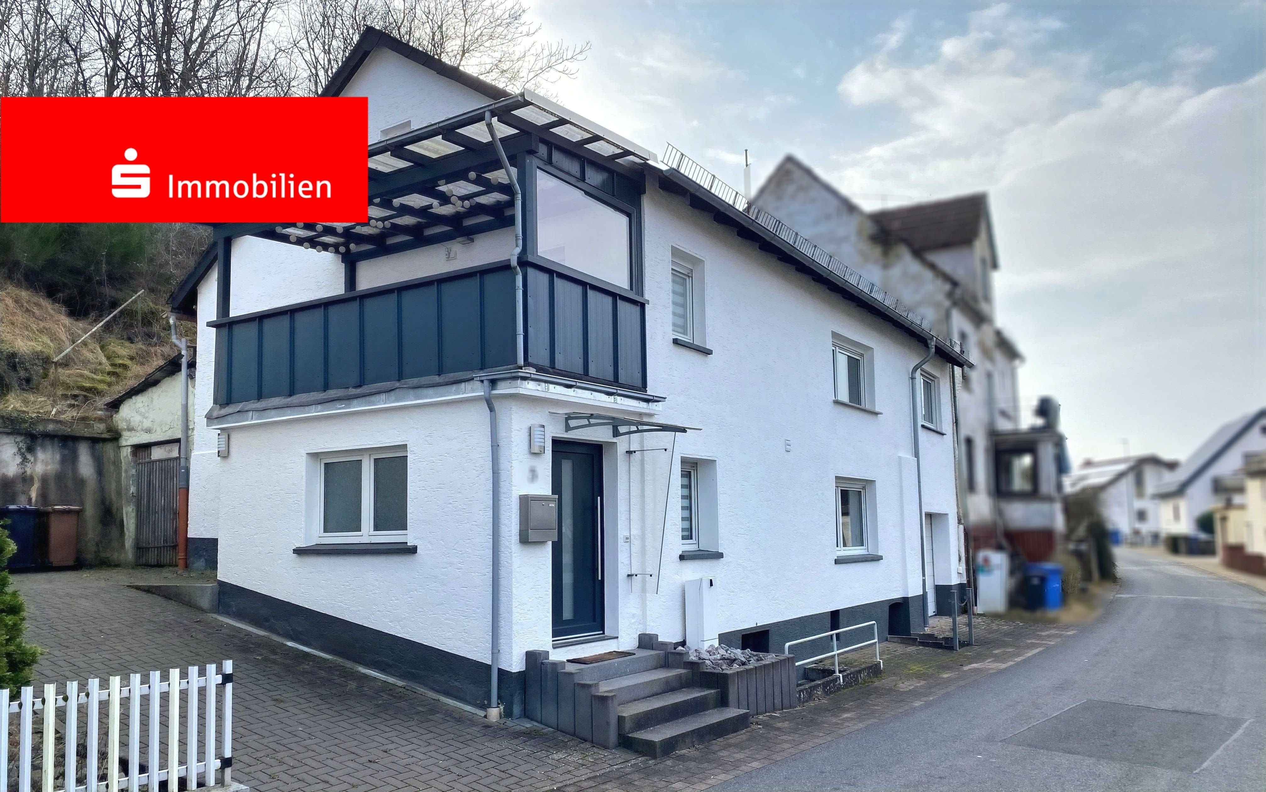 Immobilie in Mengerskirchen - Modernisiertes Einfamilienhaus in idyllischer Lage von Mengerskirchen ++ Dillhausen ++ - Bild 0