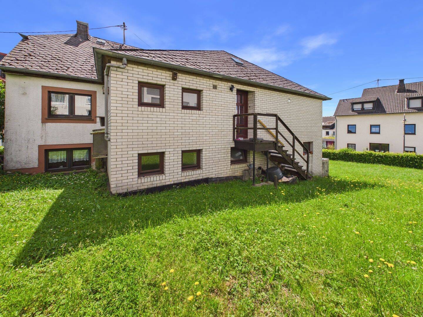 Immobilie in Trierweiler - Einfamilienhaus mit Ausbaupotenzial und großem Grundstück in Trierweiler-Sirzenich - Bild 2