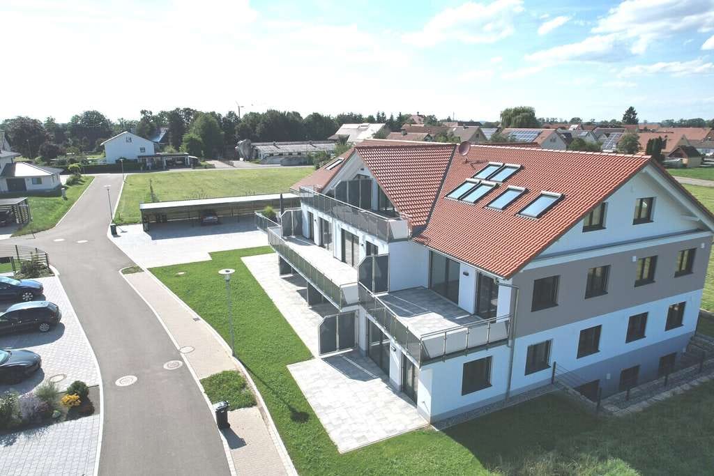 Immobilie in Fellheim - *** 3-Zimmer-Wohnung mit Gartenanteil - Neubauwohnanlage mit 9 Einheiten in Fellheim *** - Bild 1