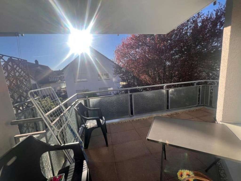 Immobilie in Denkendorf - Interessante 2 Zimmer-Wohnung mit Balkon in ruhiger Wohnlage von Denkendorf! - Bild 3