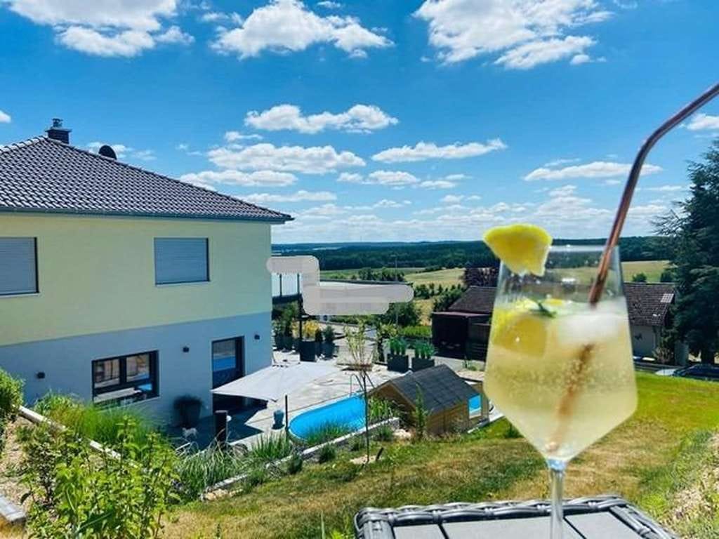 Immobilie in Dachsbach - PROVISIONSFREI! EFH mit großem Pool, Garagen und unverbautem 180° Blick ins Aischtal - Erstbezug '23 - Bild 4