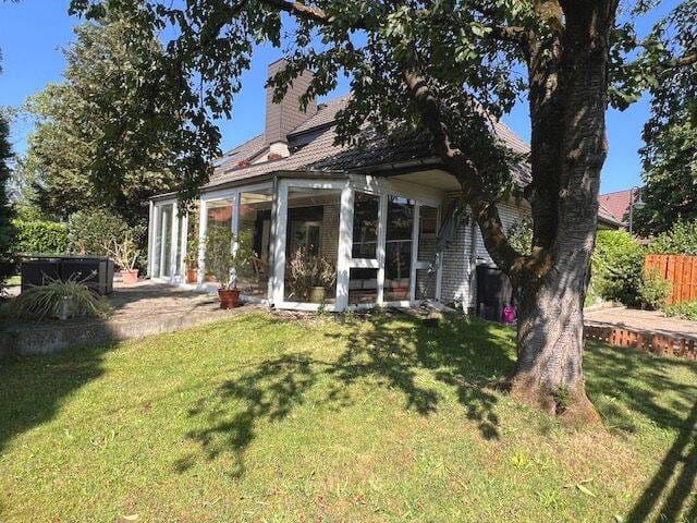 Immobilie in Ladbergen - Großzügiges Haus mit attraktivem Grundstück im Zentrum von Ladbergen - Bild 0
