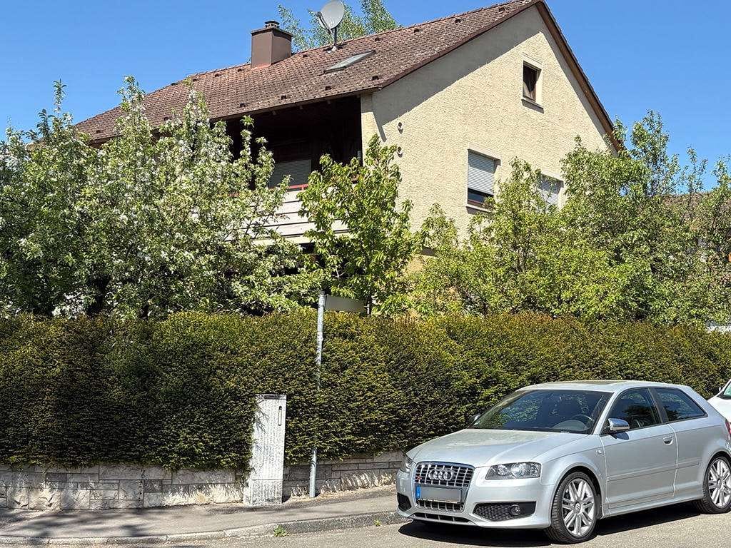 Immobilie in Ingersheim - Viel Platz für Ihre Ideen: Freistehendes 2-Familienhaus mit schönem Garten und Garage - Bild 1