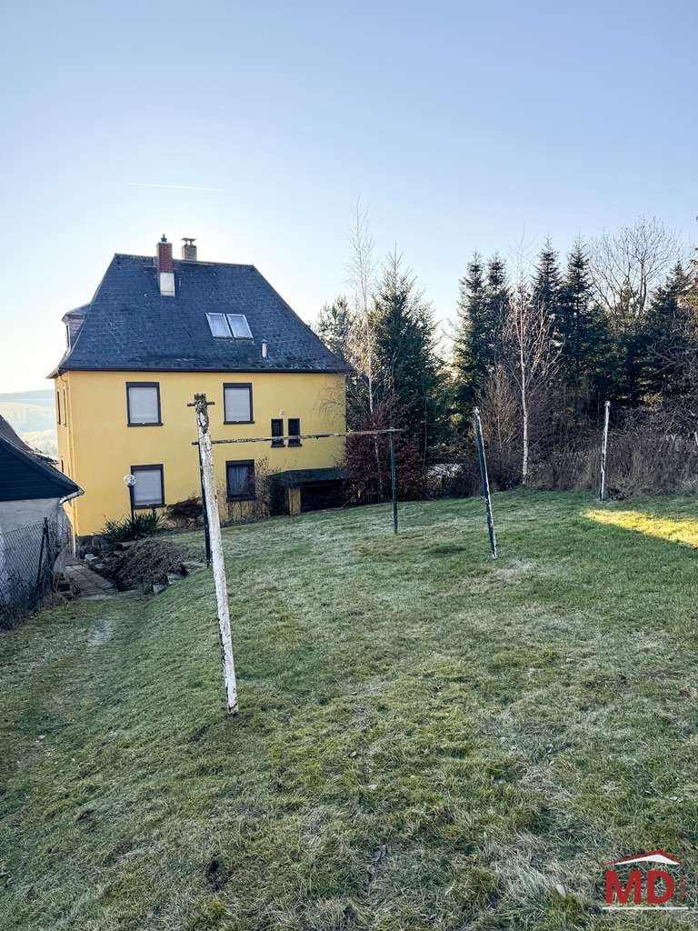 Immobilie in Oelsnitz/Erzgeb. - Großzügiges Einfamilienhaus in herrlicher Lage mit viel Potenzial zum Um- und Ausbau - Bild 1