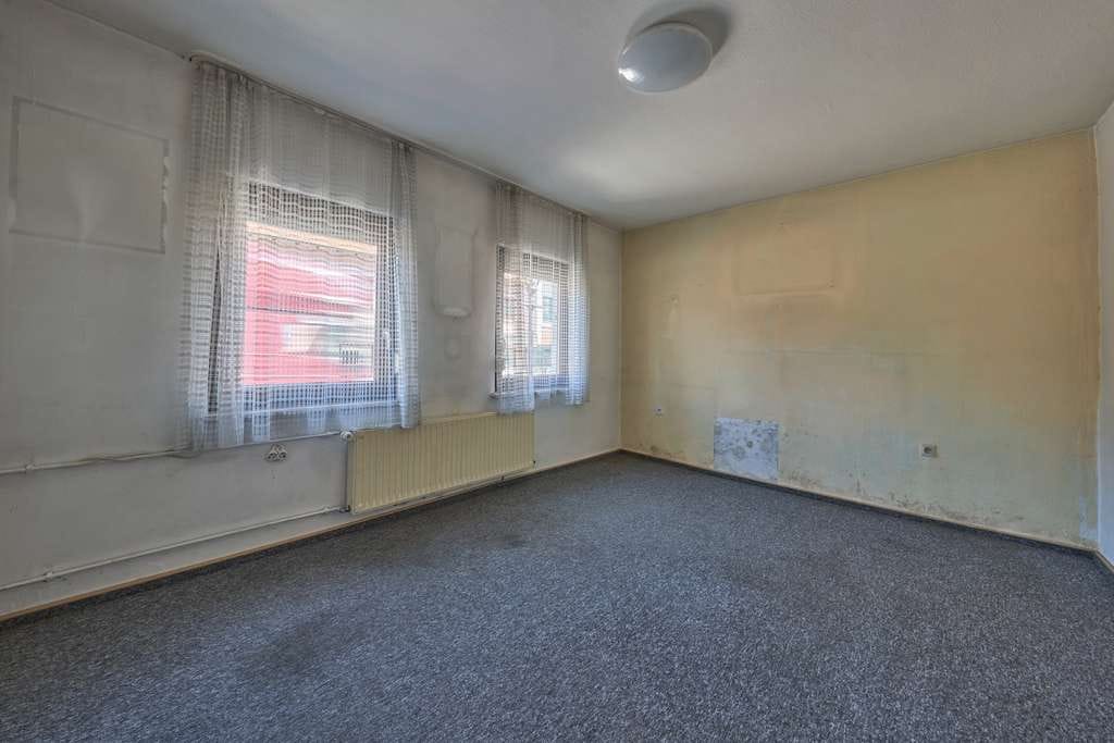 Immobilie in Burladingen - Einfamilienhaus in zentraler Lage von Burladingen! - Bild 4