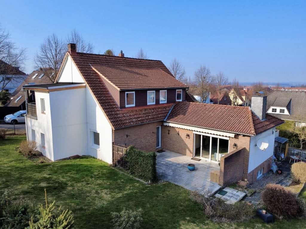 Immobilie in Barsinghausen - großzügiges Einfamilienhaus mit viel Platz für die ganze Familie - Bild 1