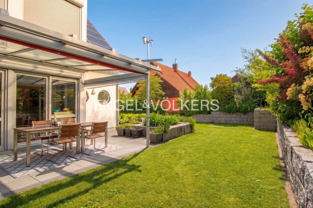 Immobilie in Langquaid - Modernes Einfamilienhaus mit hochwertiger Ausstattung - Bild 1