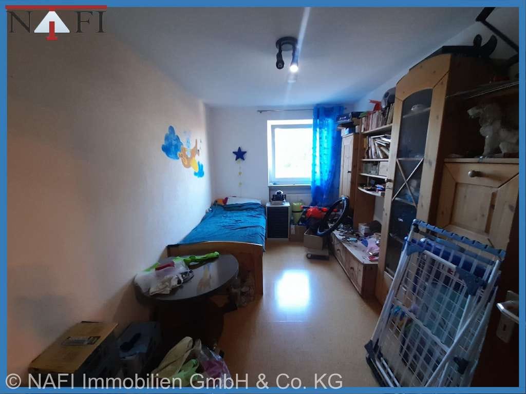 Immobilie in Rothenburg ob der Tauber - Großzügiges Wohnen: 4,5 Zimmer mit Balkon  Aufzug - Bild 4