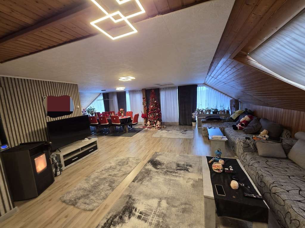 Immobilie in Ötigheim - +++ großes 2-FH mit rießigem Garten + !Grundstück bebaubar! + Einliegerwohnung im KG + Ötigheim +++ - Bild 3