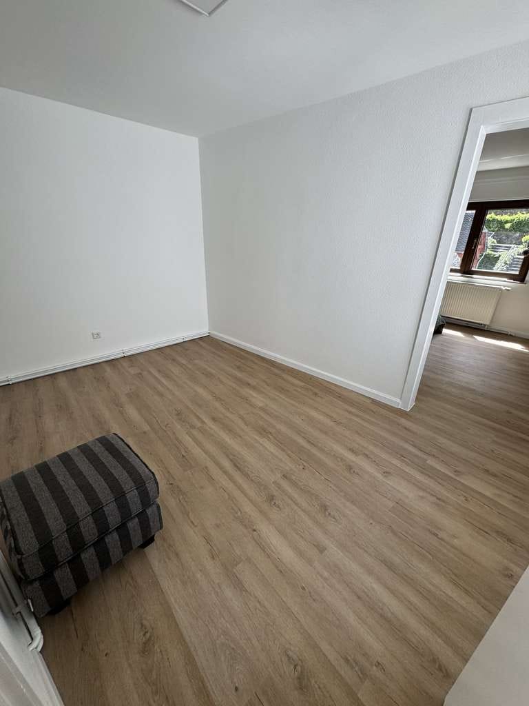 Immobilie in Balduinstein - Saniertes Haus mit riesiger Terrasse, Garage, Keller, Ausbaureserve.  Sonderfinanzierung möglich. - Bild 4