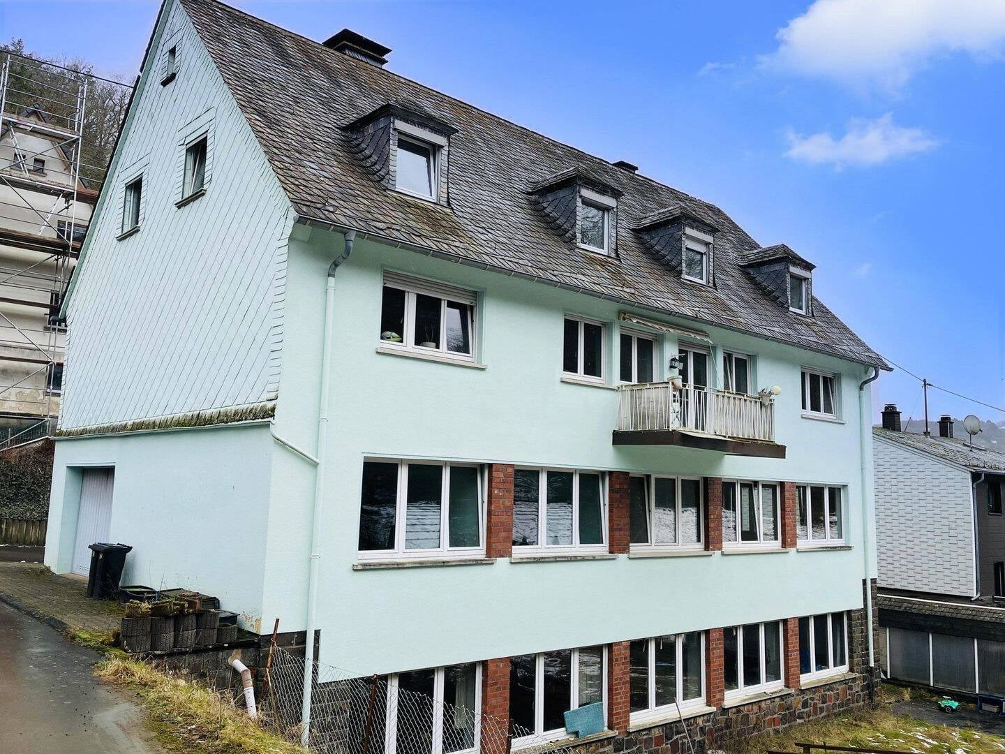 Immobilie in Idar-Oberstein - Zwangsversteigerung-Mehrfamilienwohnhaus 55743 Idar-Oberstein Attraktive Gelegenheit -  Provisionsfrei für Erwerber - Bild 0