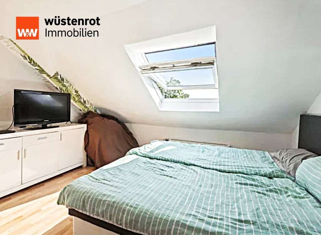 Immobilie in Werl - Kapitalanlage oder Selbstnutzung -über den Dächern von Werl - 65m² DG- 2,5 Z. m. Balkon u. Stellpl. - Bild 4