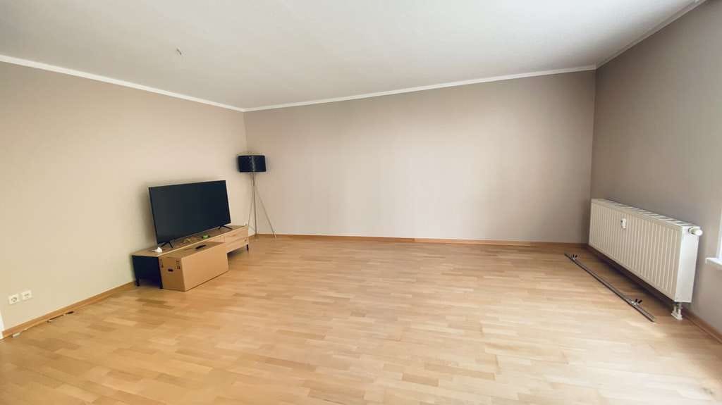 Immobilie in Radeberg - Gepflegte 3-Zimmer-Erdgeschosswohnung mit Terrasse & TG-Stellplatz - Bild 3
