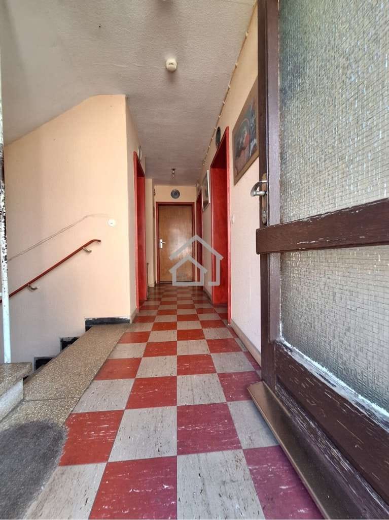 Immobilie in Steinfeld - Platz für eigene Ideen: Einfamilienhaus auf 700m² Grundstück - Bild 2