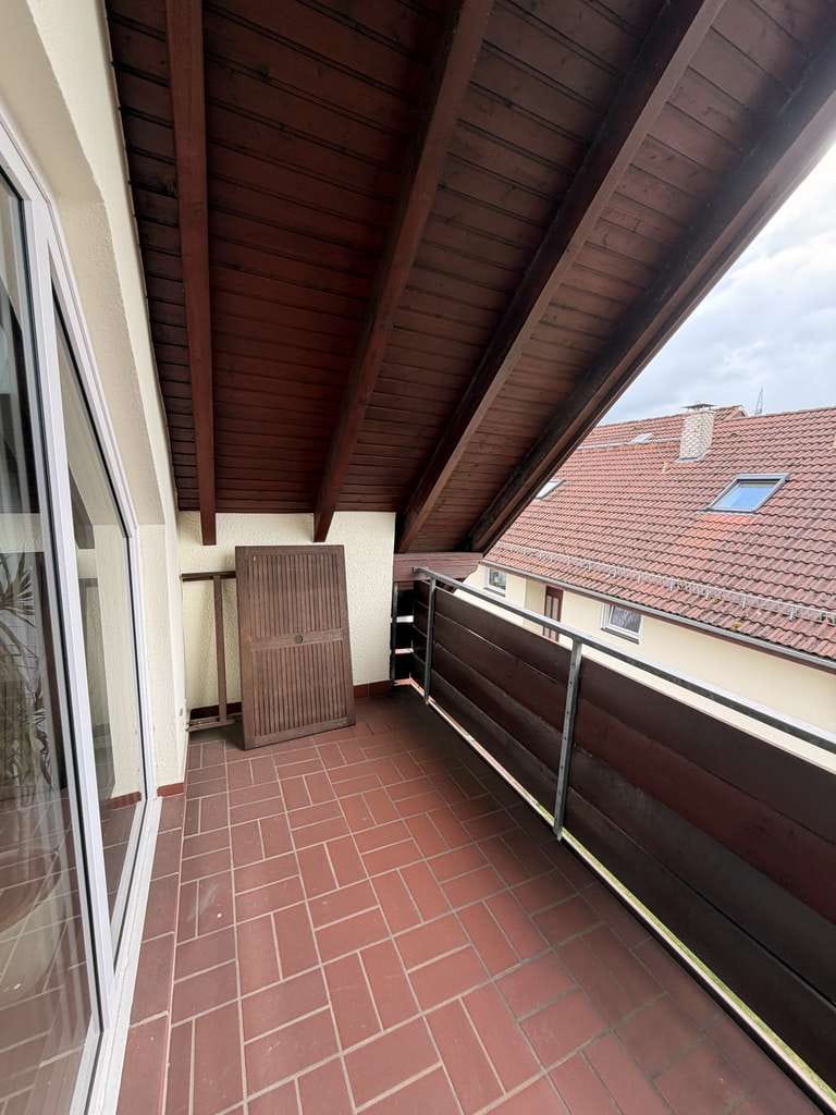 Immobilie in Petersberg - Attraktive Kapitalanlage: 3-Zimmer-Wohnung mit Balkon und Garage in Petersberg - Bild 1