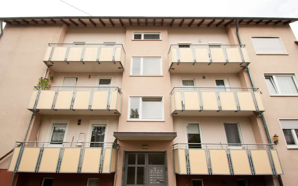 Immobilie in Reichenbach an der Fils - Provisionsfrei: Lichtdurchflutete Dachgeschosswohnung in Ruhiger Lage - Bild 0